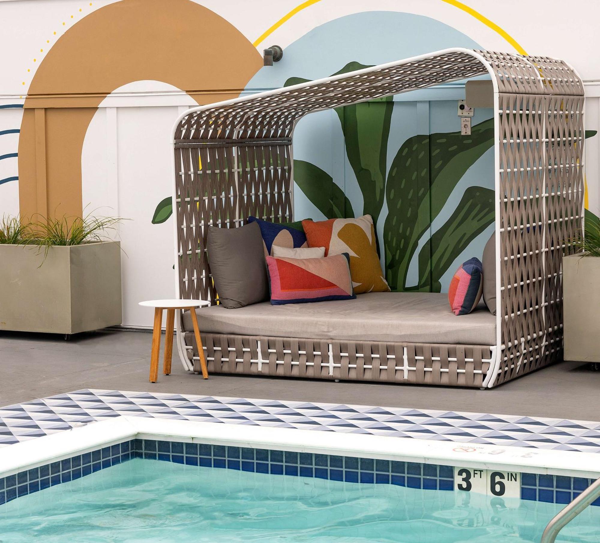 Inn At The Pier Pismo Beach, Curio Collection By Hilton Екстер'єр фото