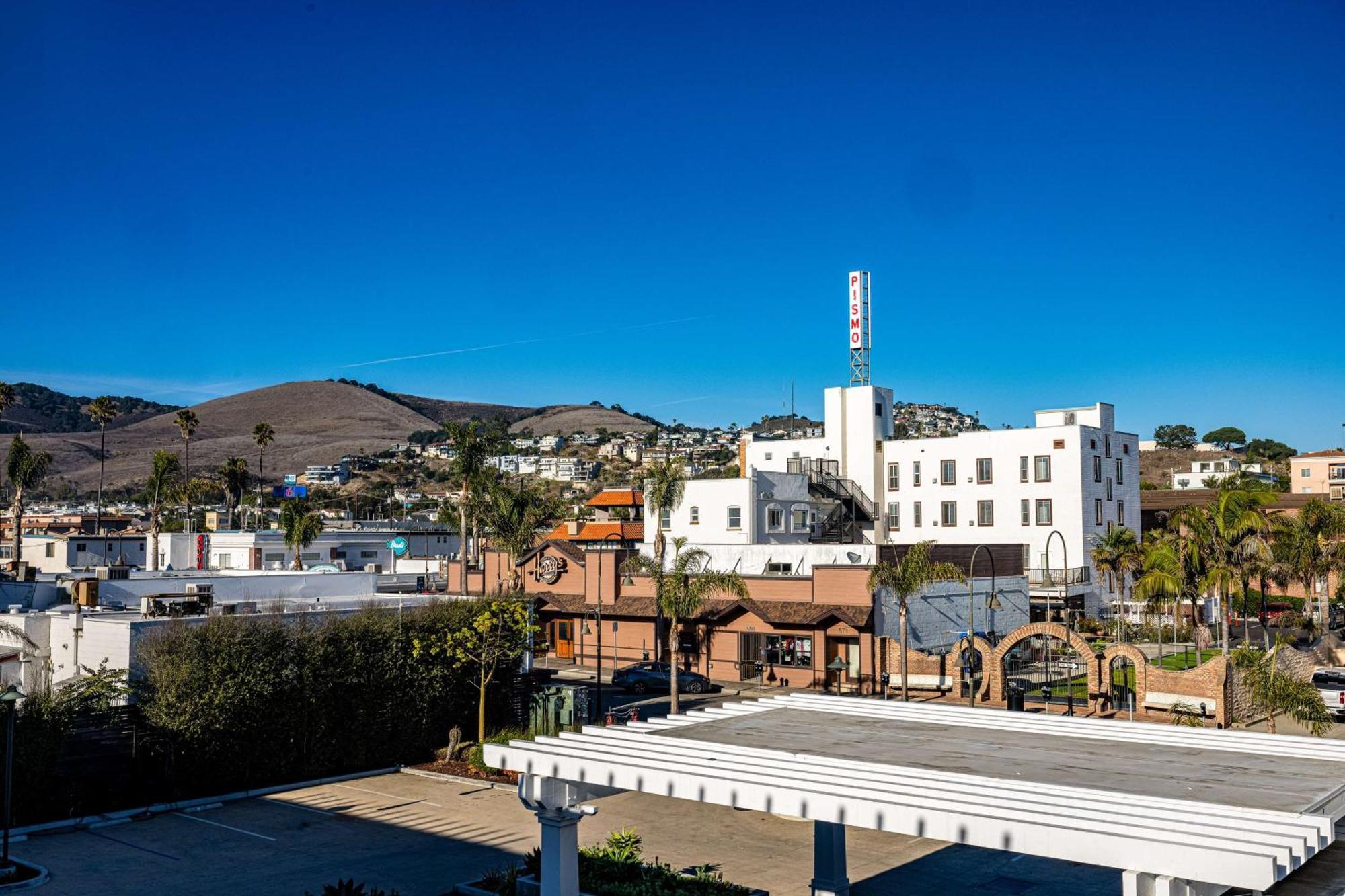 Inn At The Pier Pismo Beach, Curio Collection By Hilton Екстер'єр фото